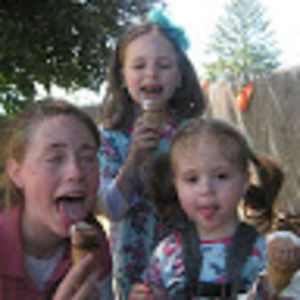 Meet your Posher, Dini